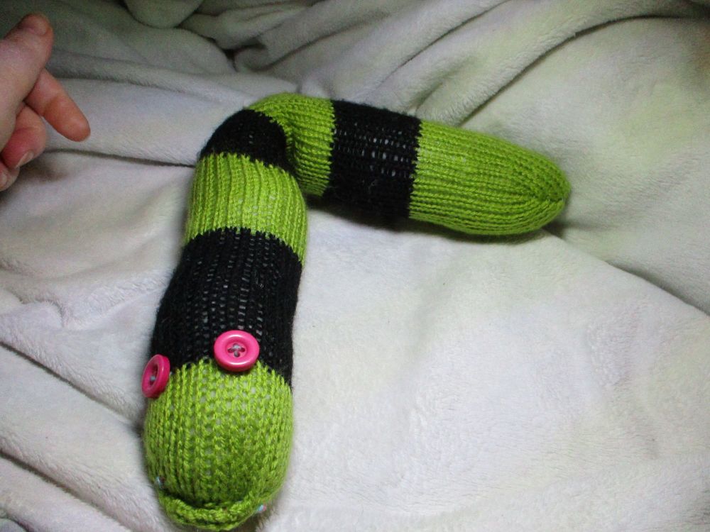 (*)Green and Black Banded Midi Snake - Pink Eyes Knitted Soft Toy