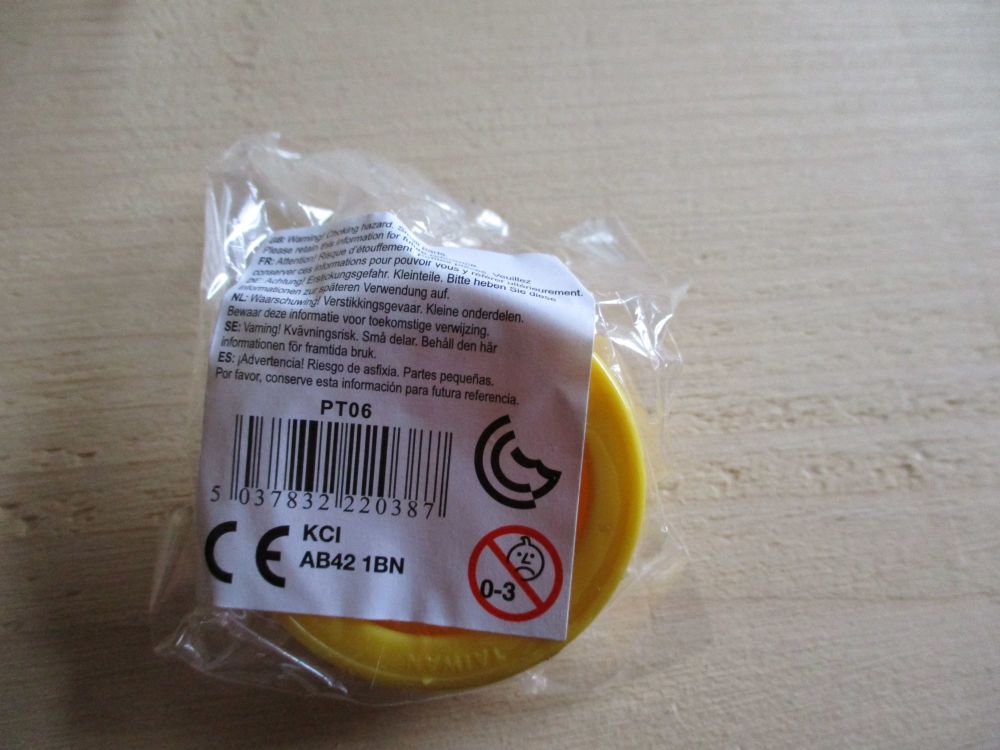 43mm Yellow Face style Popper Bouncy Toy - Sturdy Rubber - Henbrandt