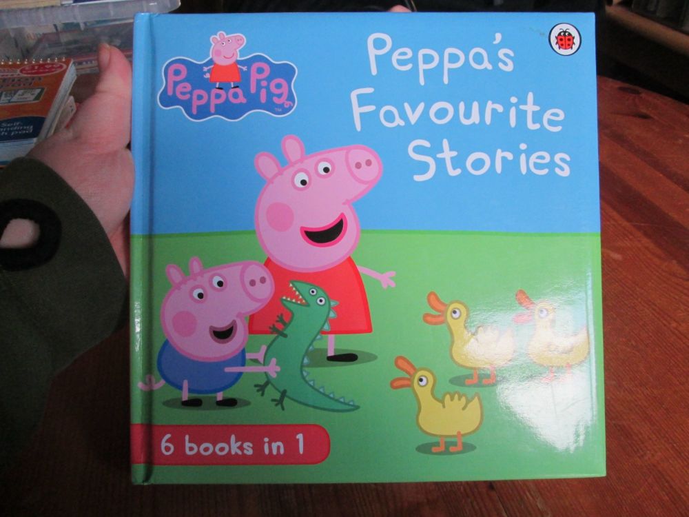 Peppa's Favourite Stories - Hardback