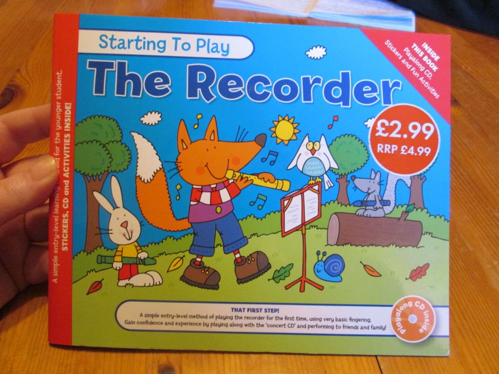 Starting To Play The Recorder - includes CD, stickers and activities