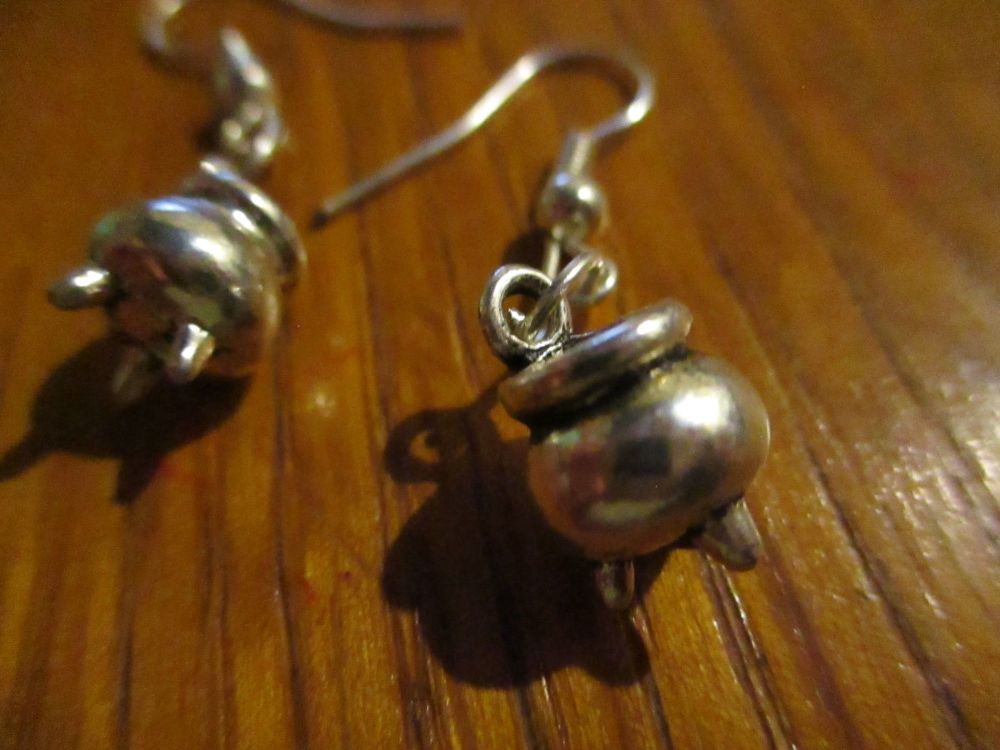 Silver tone Cauldron Styled Earrings