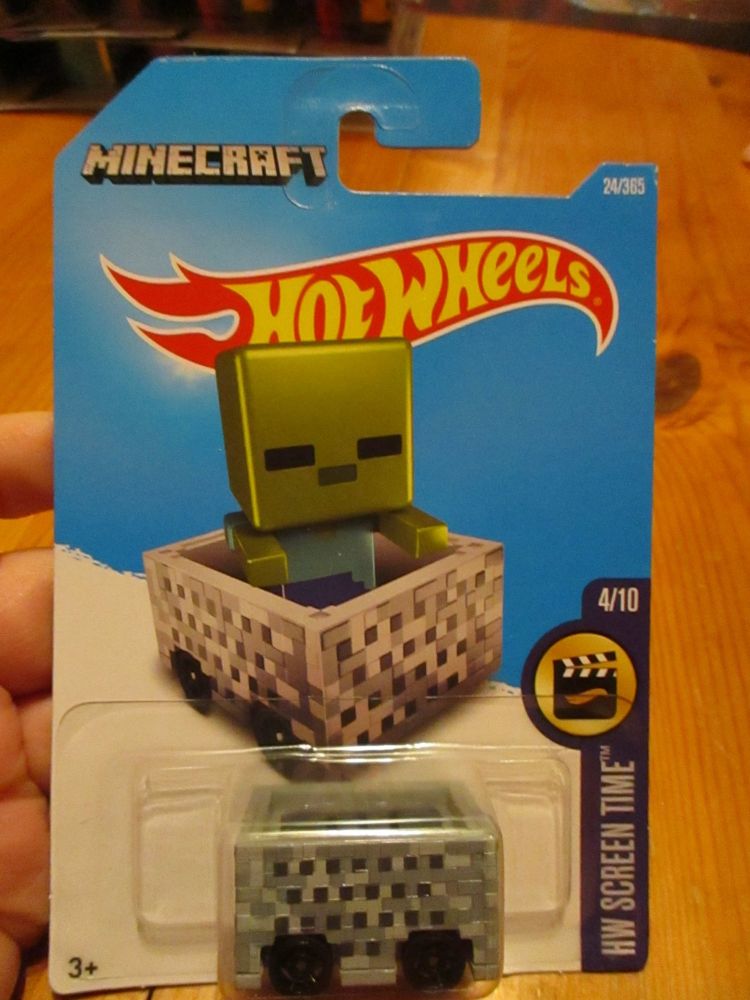 Minecraft Minecart- Hot Wheels - HW Screen Time