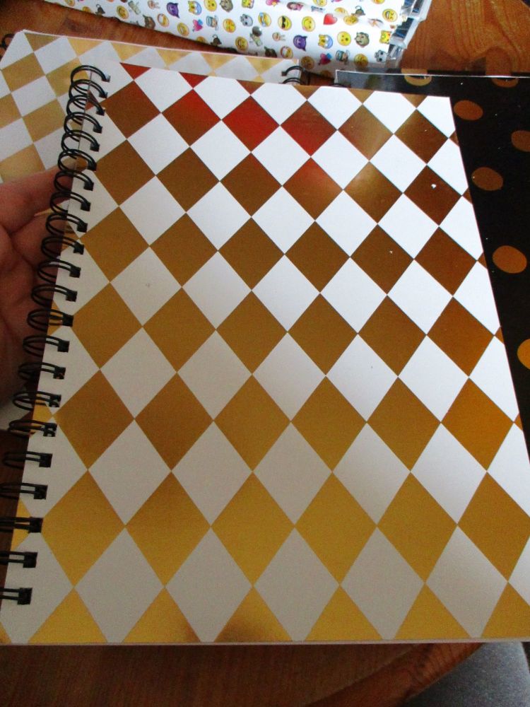 White / Gold Diamond 140pg Cardback Spiral A4 Lined Notebook