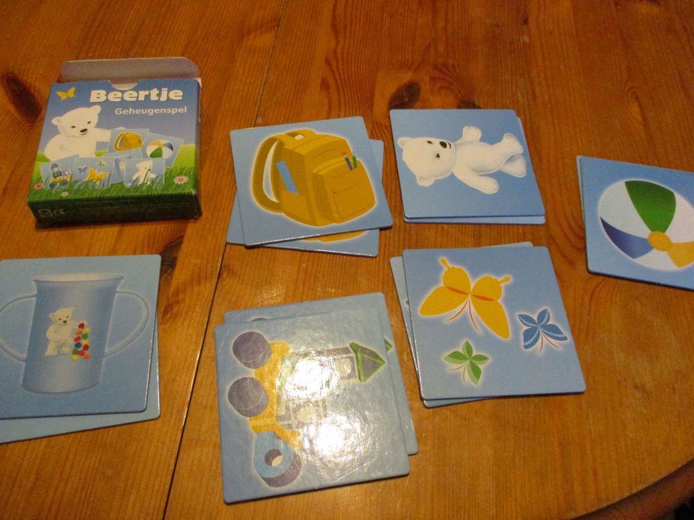 Beertje Geheugenspel - Bear Memory Game - Card Matching (bigger bear)