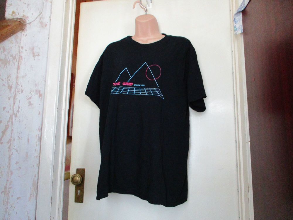 Gildan Heavy Cotton "The Grid Ecom 1982" T-shirt Size Large
