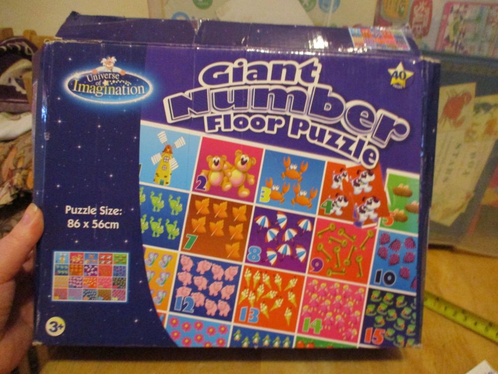 Toys R Us - Universe Of Imagination 40pc Giant Numbers Floor Jigsaw Puzzle