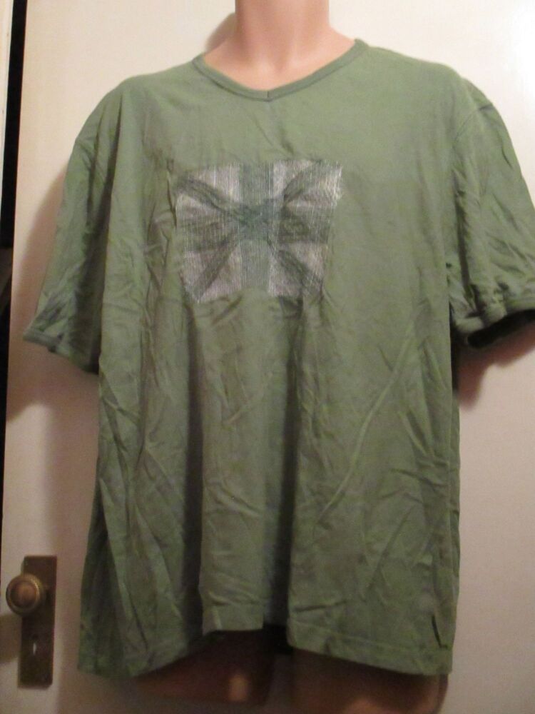 Florence & Fred Size XXL Green T-Shirt with Green White stitch Union Flag D
