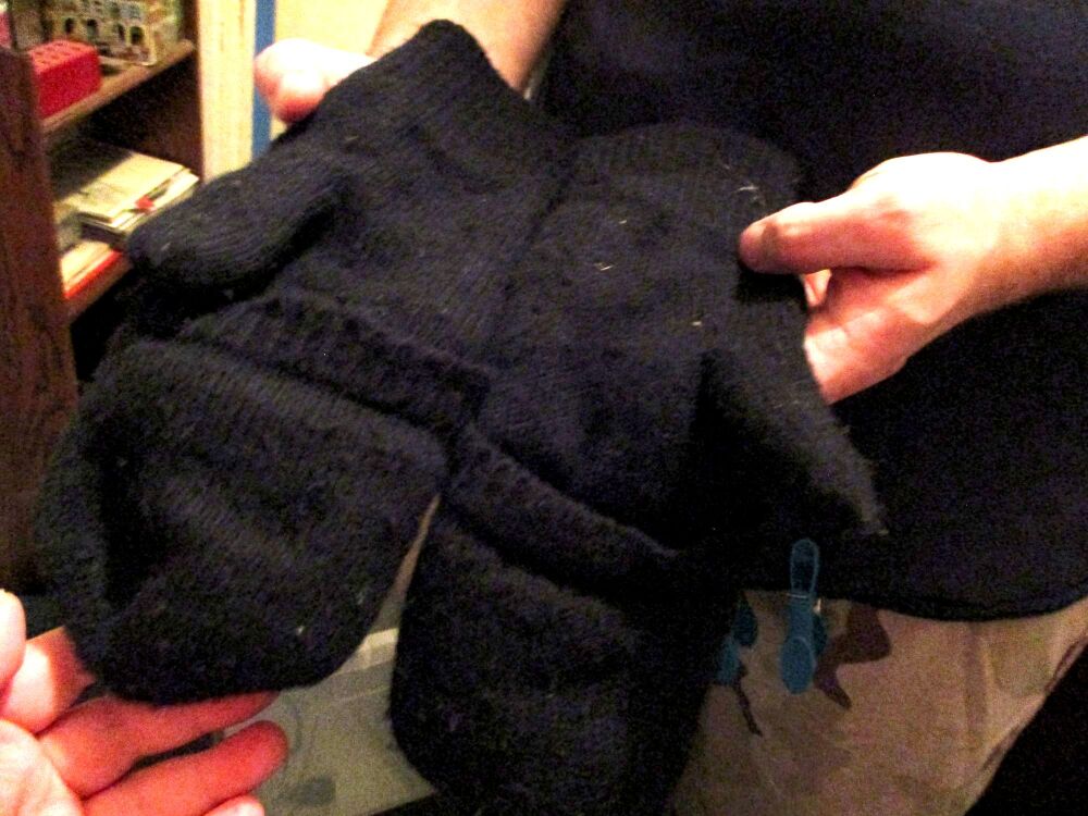 Used Black Convertible Mittens / Fingerless Gloves