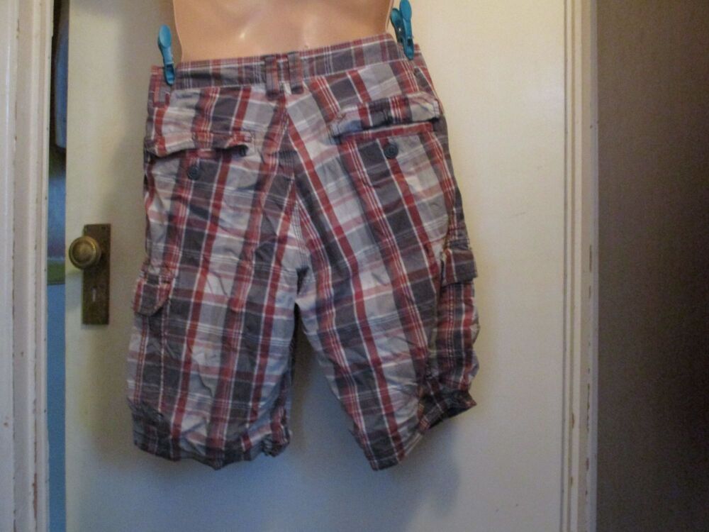 TU Authentic Quality Size Small / 32" Red Grey Chequered Shorts