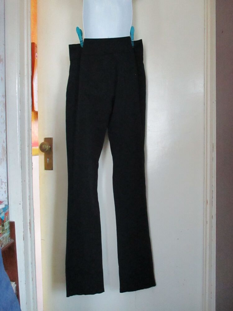 Salonwear Direct Size 6 Black Trousers - Slight Stain to label