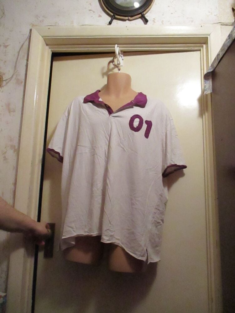 Cherokee Size XXL White T-Shirt with Purple Collar and Detail