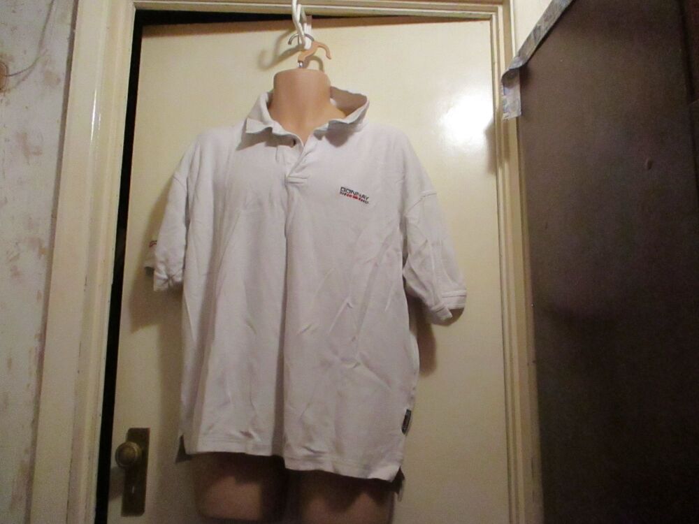White Donnay Size XL Polo Shirt - One Button Missing