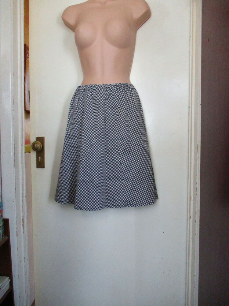 Black & White Chequered Unlabelled Skirt - Guesstimate 10yrs