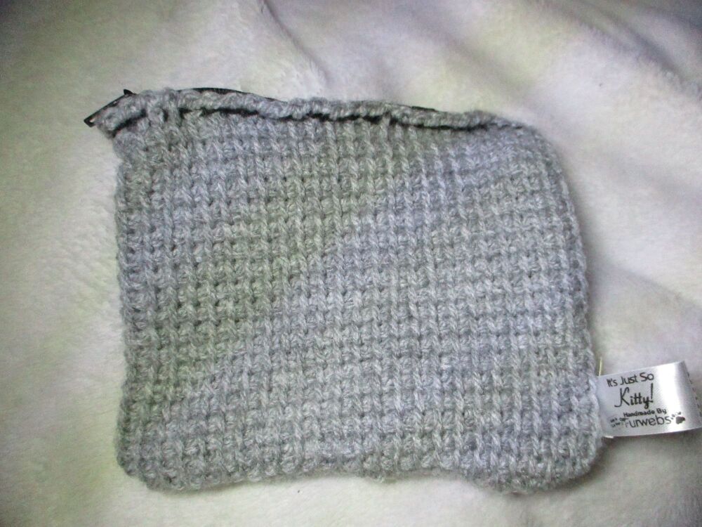 Grey Tunisian Crochet Yarn Zipped Pouch/Purse with Black Zip