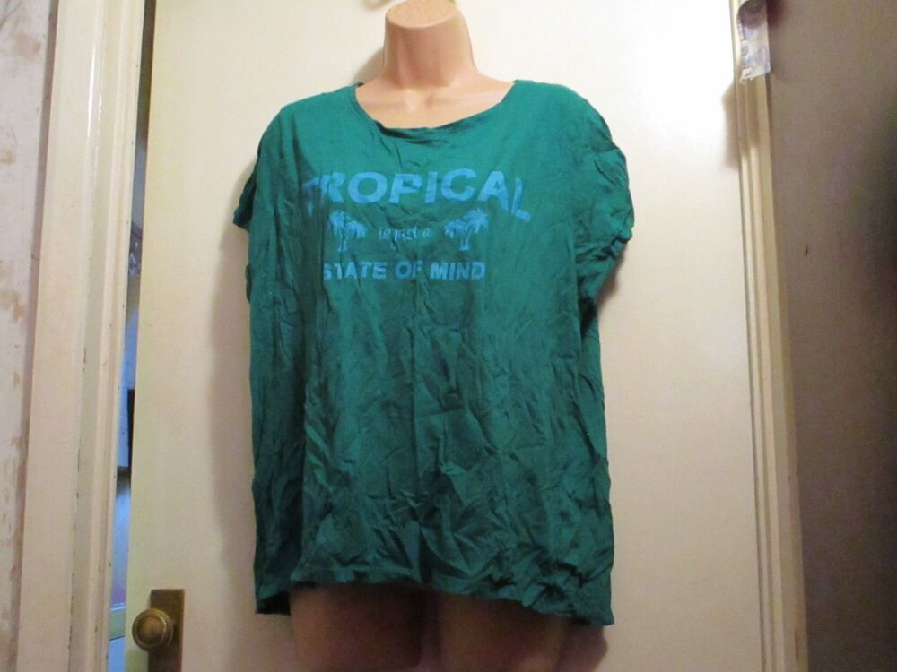 "Tropical Is Just a State Of Mind" Green Pep & Co Size 22 T-Shirt