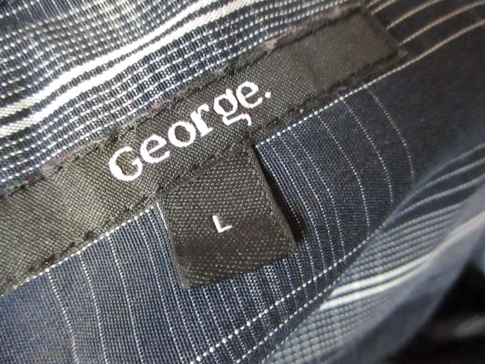 Navy & White George Pin Stripe Short Sleeve Size L Shirt