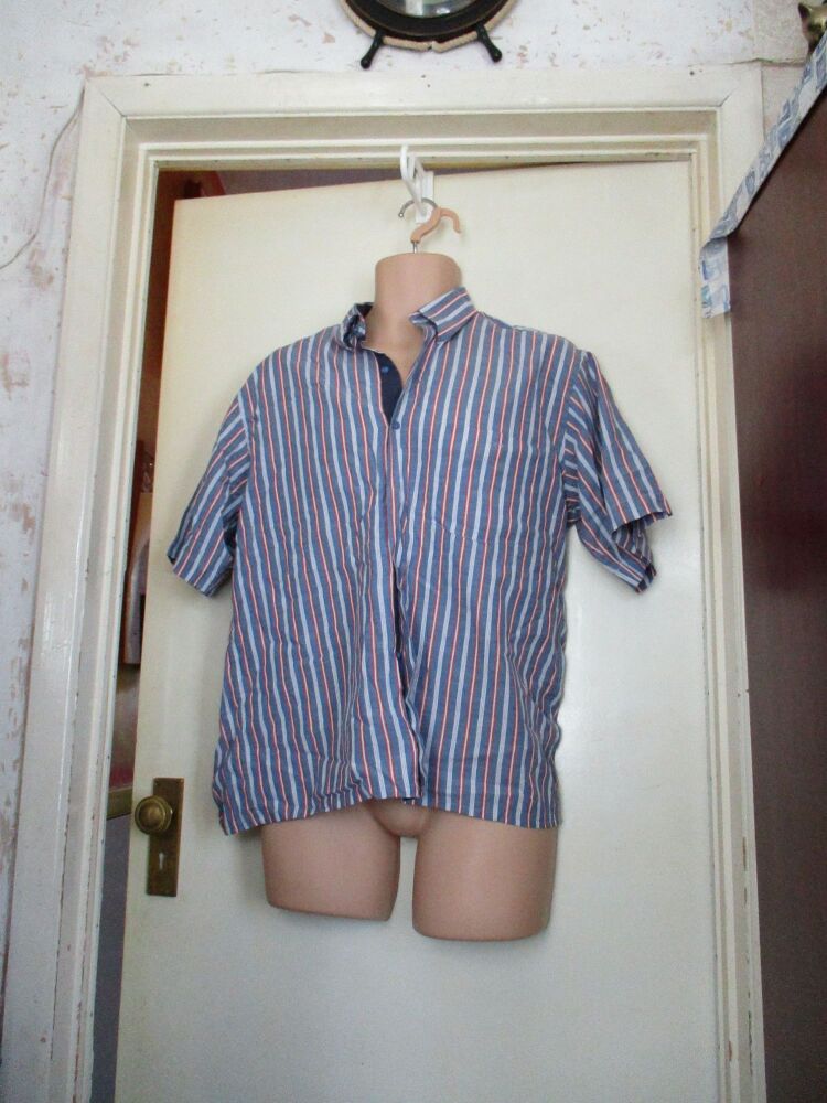 Cassida Classics - Blue Red White Striped Size M Short Sleeve Shirt