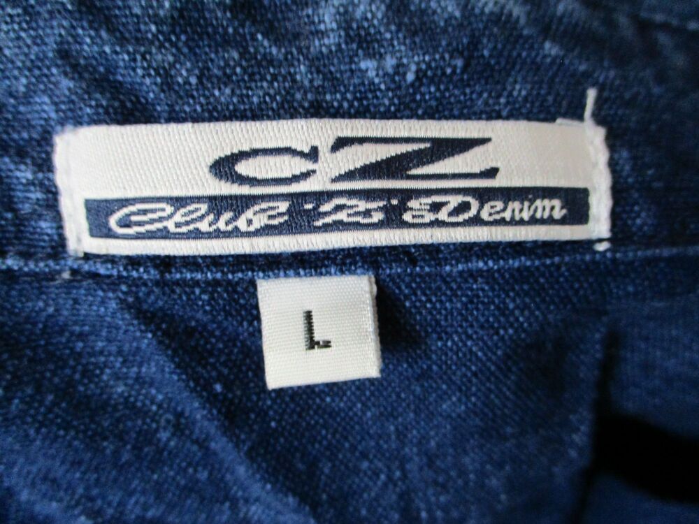 Vintage Club Z Denim - - Embroidered Blouse Shirt - Labelled as Size Large but is BIG