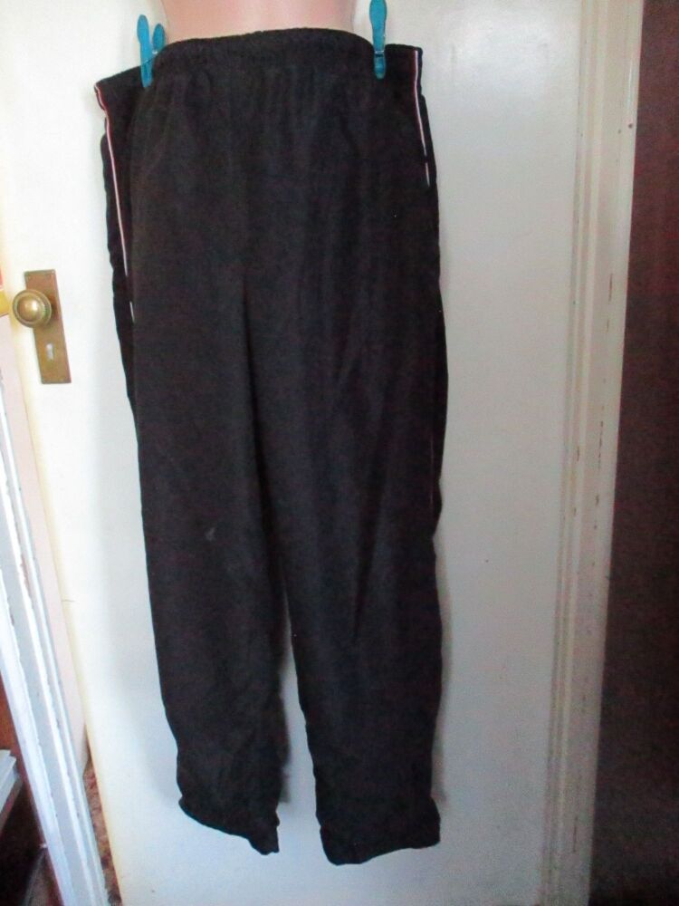 US Athletic Black with Red trim Zip Leg Exercise Sports Trousers - Size XL 