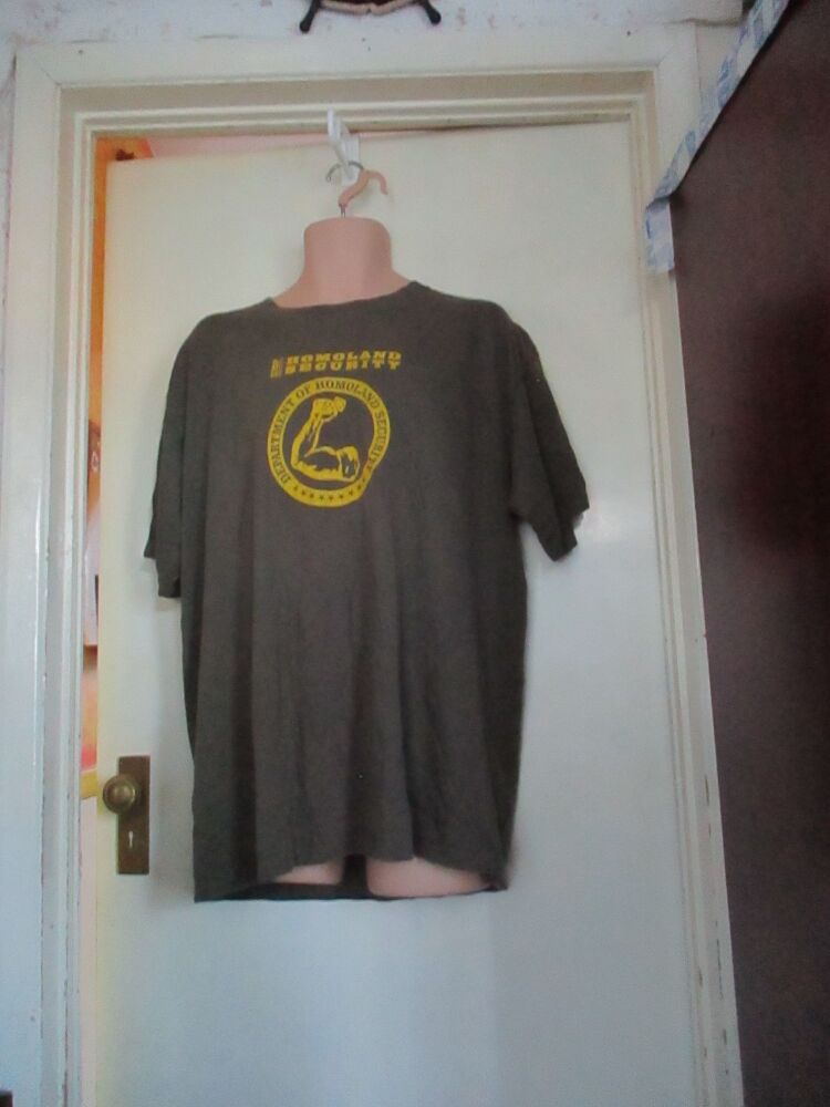 Gildan Heavyweight - "Department of Homoland Security" T-Shirt - Short Sleeved - Size XL