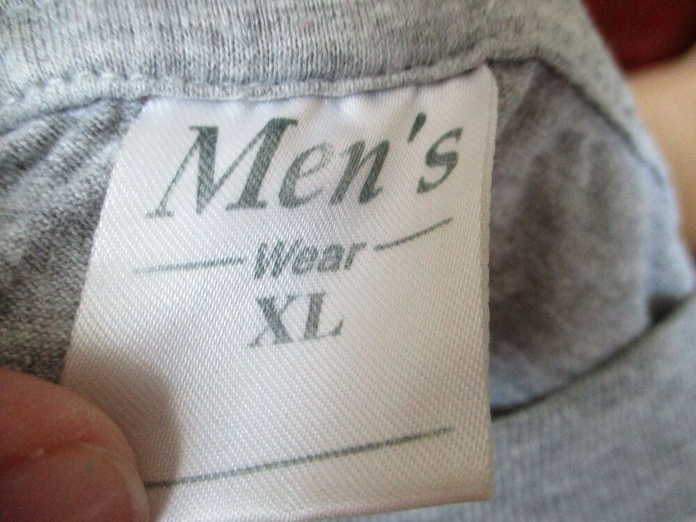 Men's Wear - Grey T-Shirt - Size XL