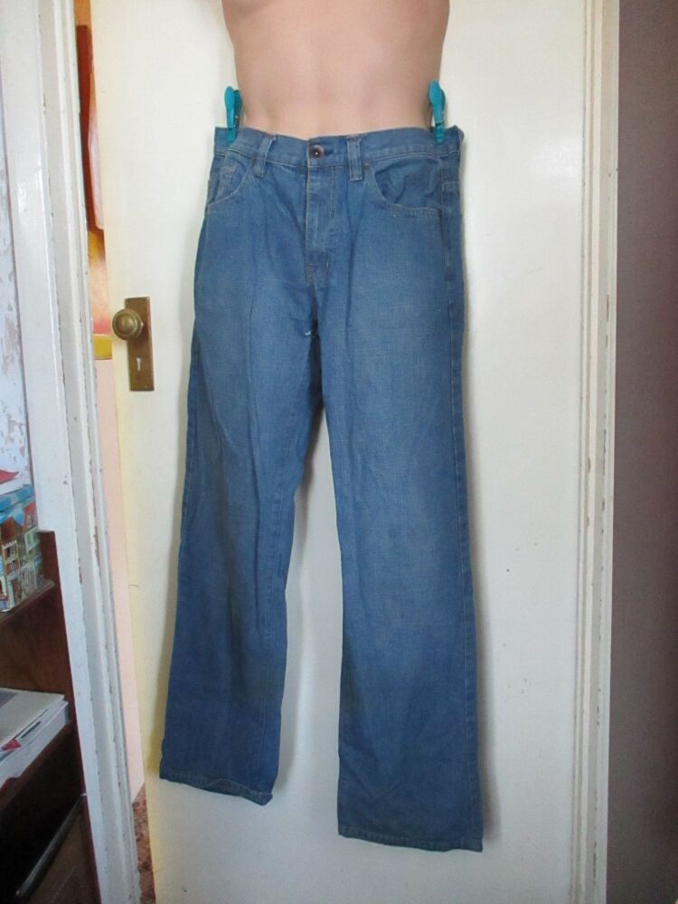 Easy Regular Size 32R Blue Jeans - Been sewn by inner thigh