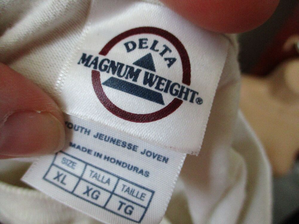 Delta - Las Vegas - Magnum Weight T-Shirt - Size XL - Yellowed & Stains