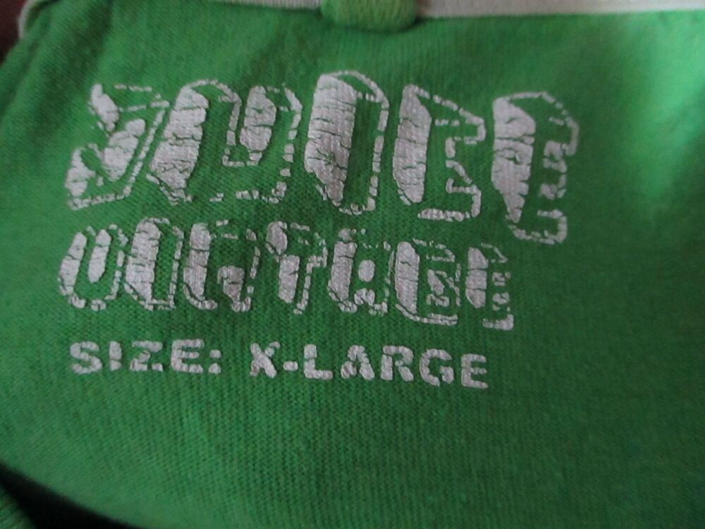 Juice Vintage - Green Crude Funny T-Shirt - Size XL