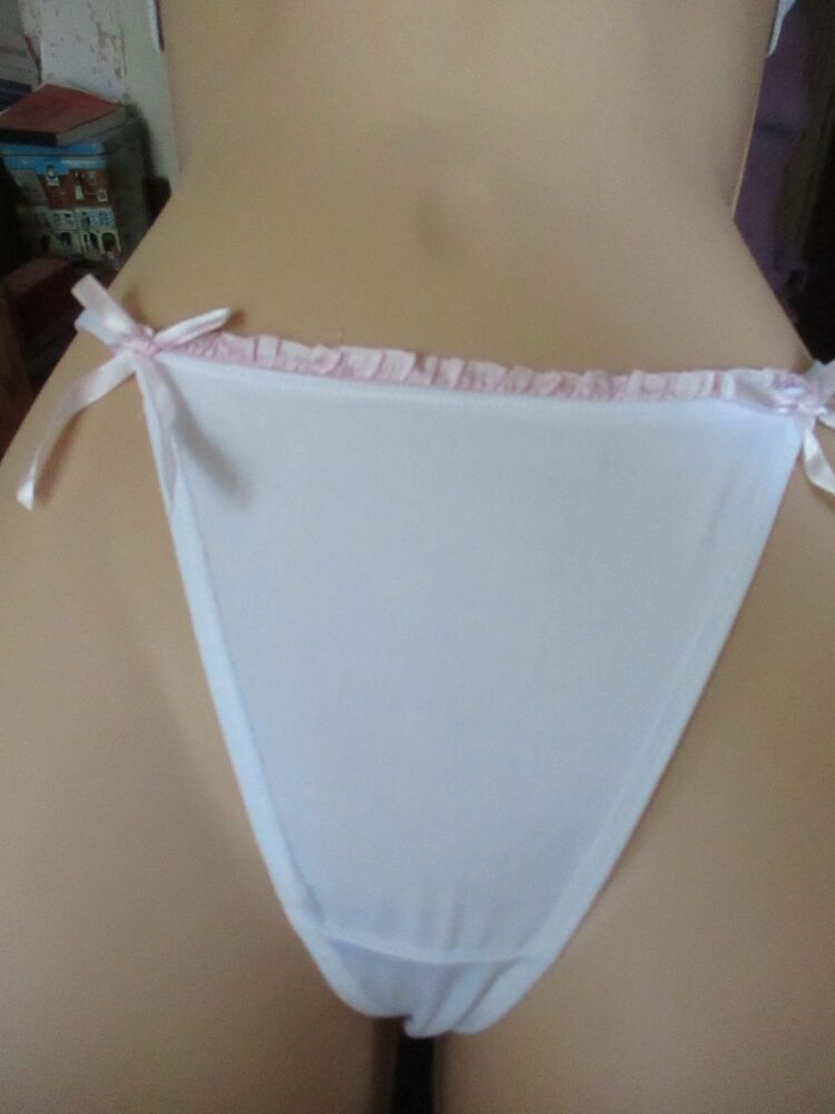 BNWT Sanselle Underwear - White with Pink Trim Design Underwire Bra & Thong Set - Size 42B/L - Slight Seconds