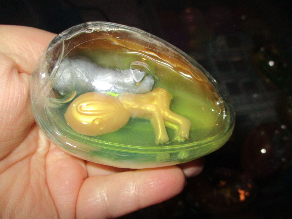 Green Goo in Gold Shell - Twin Alien Egg Slime Toy - Hoot
