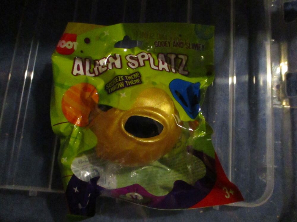 Golden Alien Head - Alien Splat Ball Toy - Hoot