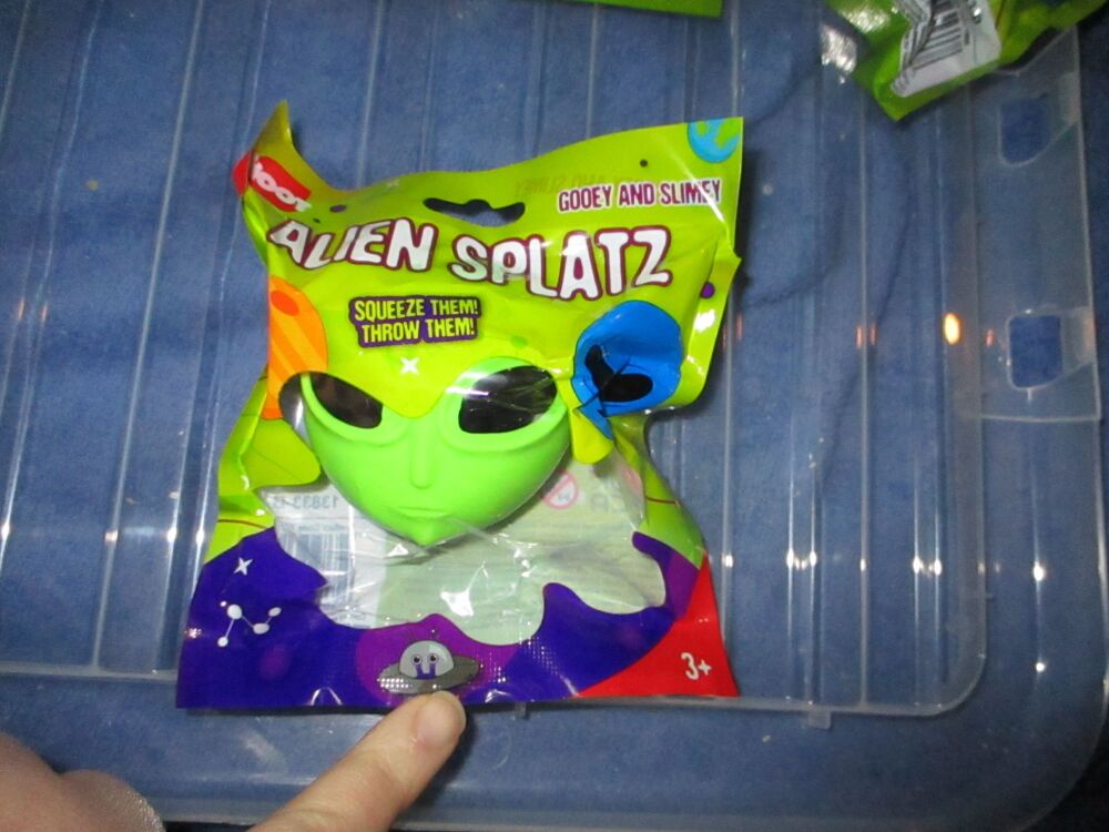 Green Alien Head - Alien Splat Ball Toy - Hoot