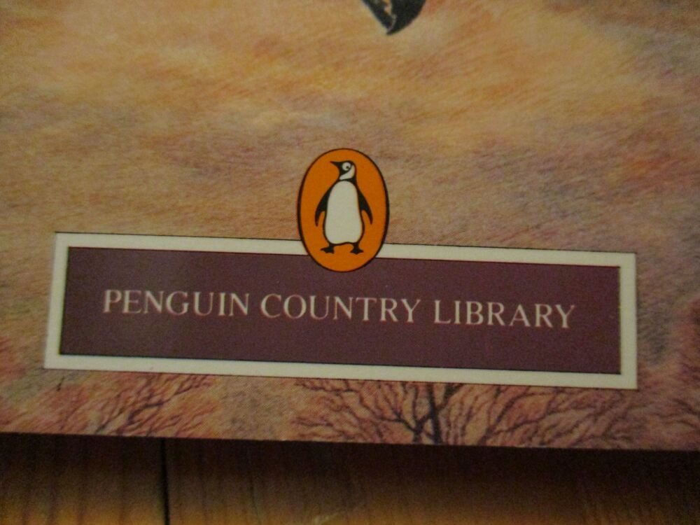 The Peregrine - J. A. Baker - 1984 Penguin Country Library - Paperback