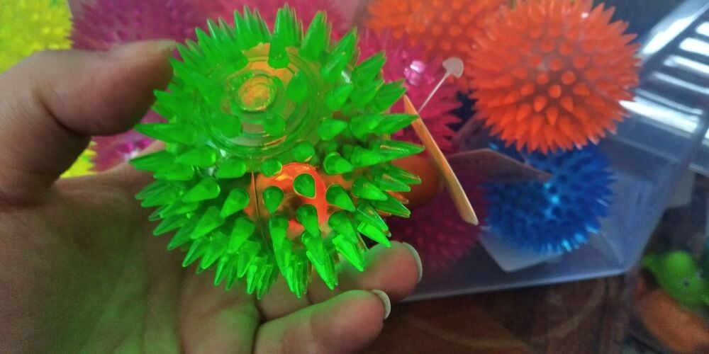 Green Light Up Spikey Ball Toy - Hoot