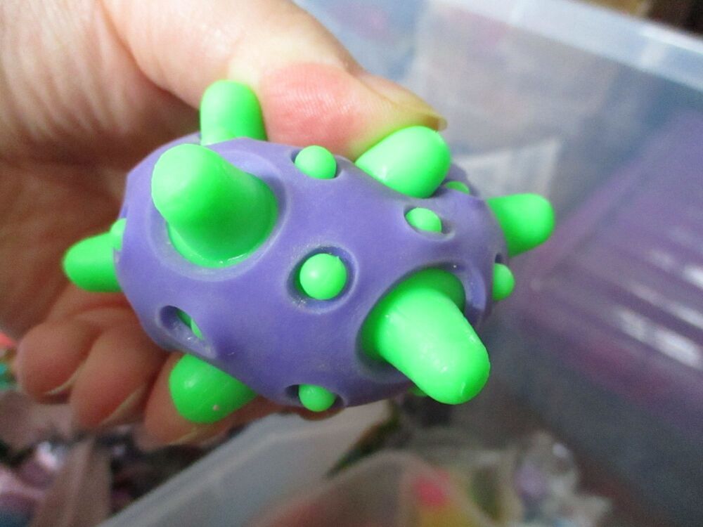 Purple Skin Green Spikes - Spikey Meteor High Bounce Ball - Hoot