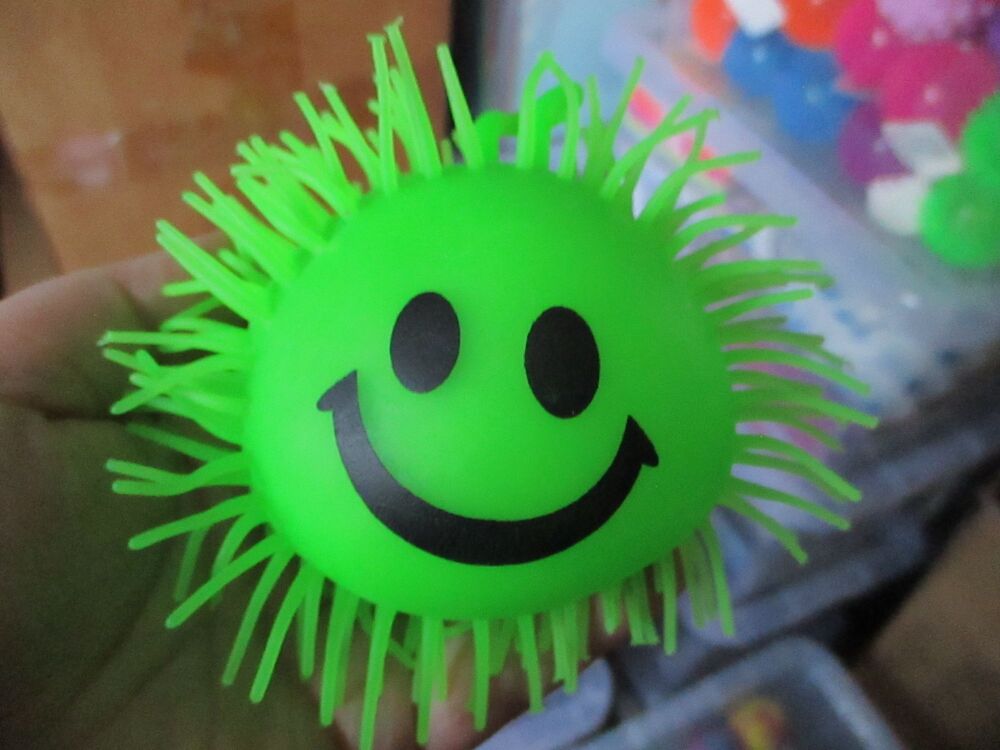 Green Light Up Squishy Ball with colourful LED ball inside - Hoot