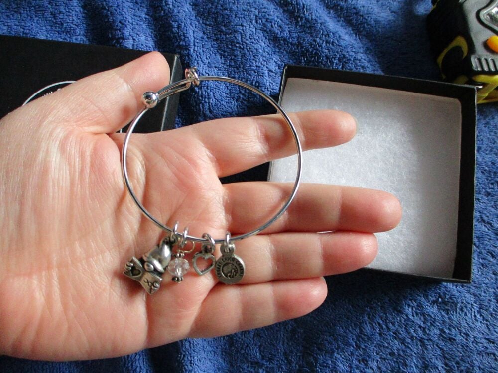 Book Lover Gnome Expandable Bangle Bracelet - Chubby Chico Charms (Ch3)