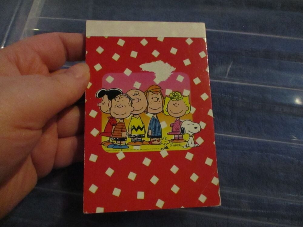 Small Vintage Red Snoopy Notepad - creased cover and small torn patch but unused