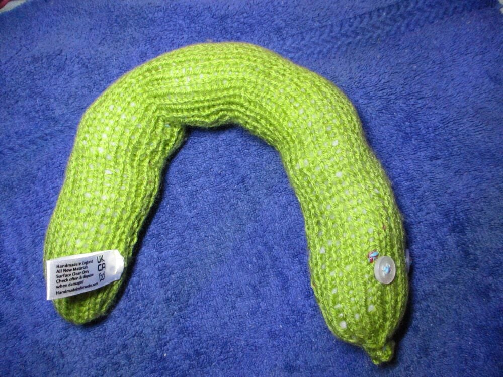 Pea Green Med-Midi Snake with 1Clear 1 Blue Eyes Knitted Soft Toy