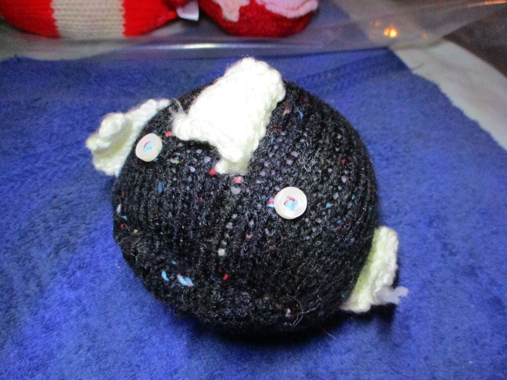 Black with Cream Fins Midi Fish with White Eyes Knitted Soft Toy