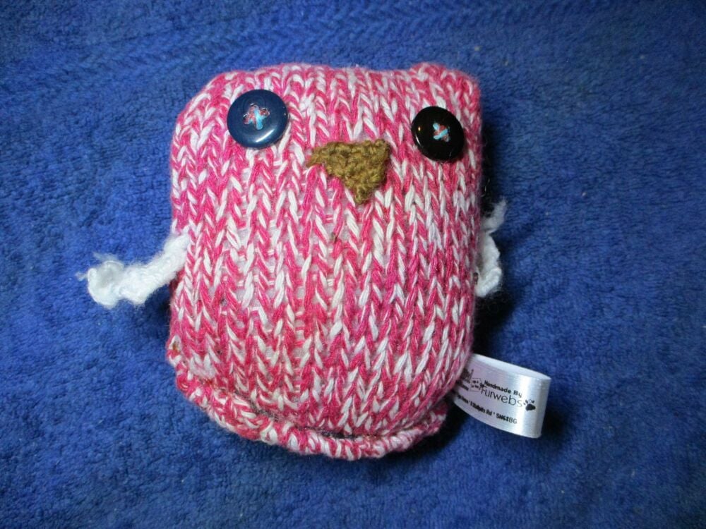 Dark Pink White Mottled Baby Owl - White Wings - Dark Blue Black Eyes - Kni