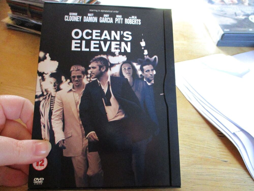 Oceans Eleven - DVD - LN Disc. VGC Card Case - Pal (S240001)