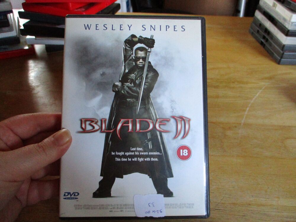 Blade 2 - DVD - LN Disc. VGC Case - Pal (S240033)