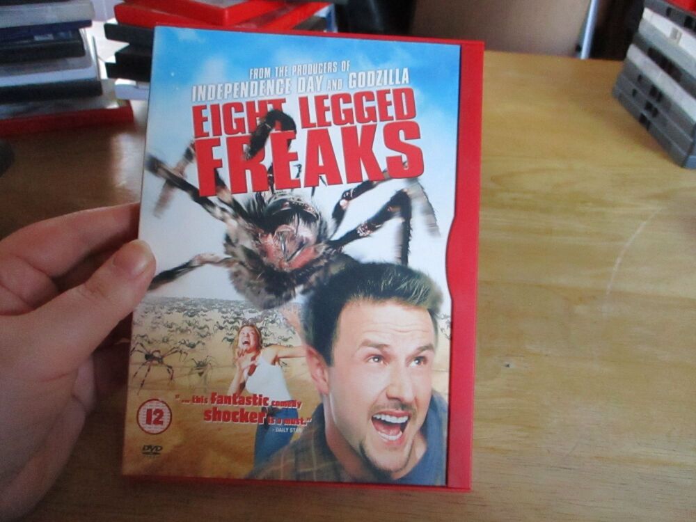 Eight Legged Freaks - DVD - LN Disc. VGC Card Case - Pal (S240034)