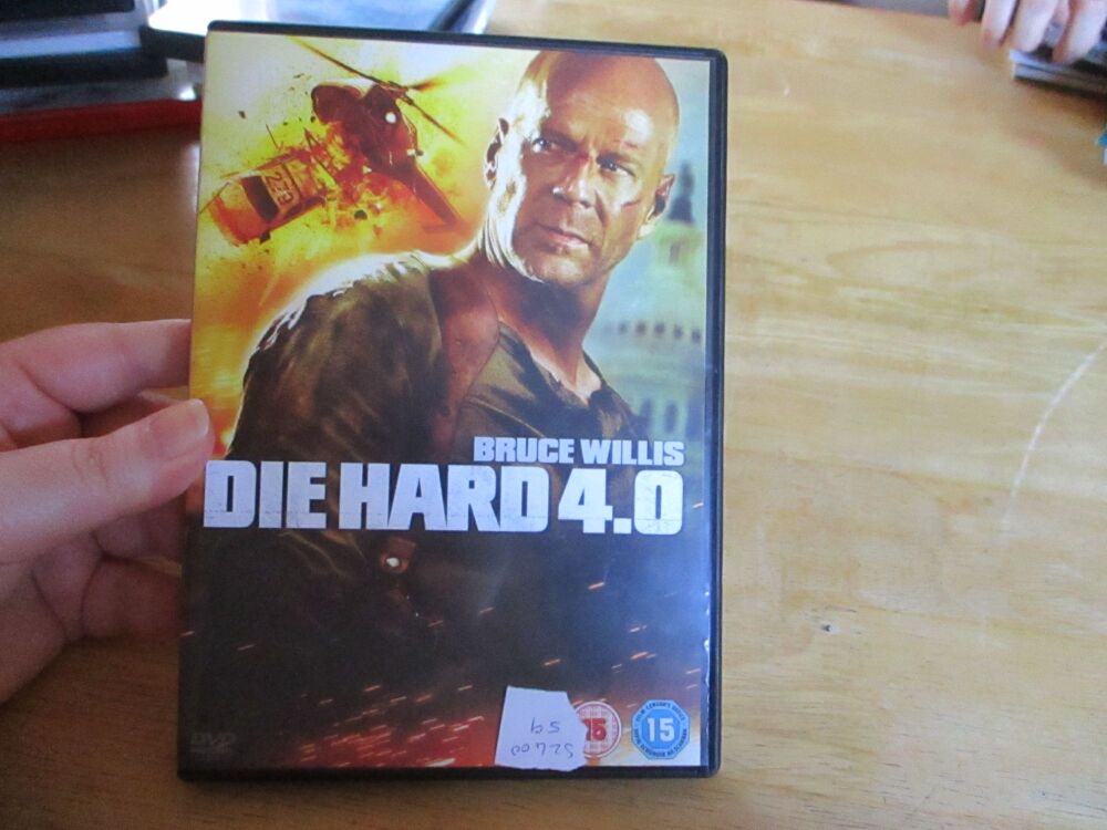 Die Hard 4.0 - DVD - LN Disc. VGC Case - Pal (S240059)