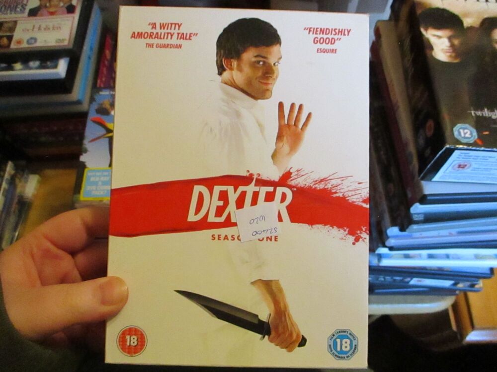 Dexter Series One - DVD - FP/LN Disc. VGC Case - Pal (S24001020)