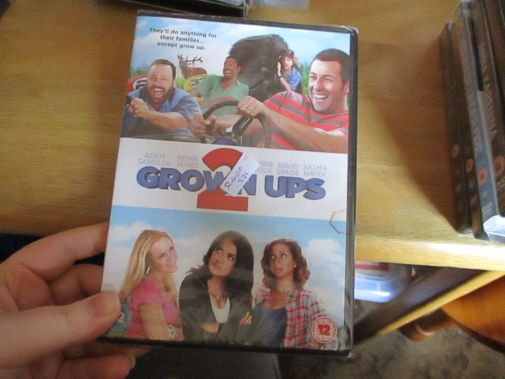 Grown Ups 2 - DVD - SEALED Disc. VGC Case - Pal (S2400971)