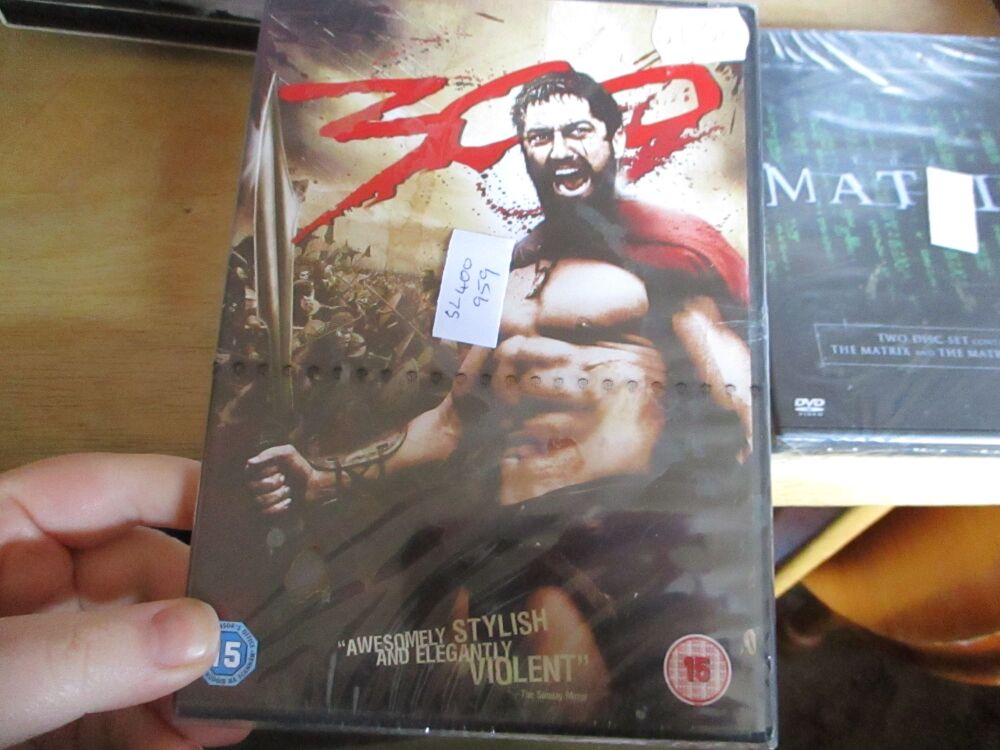 300  - DVD - SEALED Disc. VGC Case - Pal (S2400959)