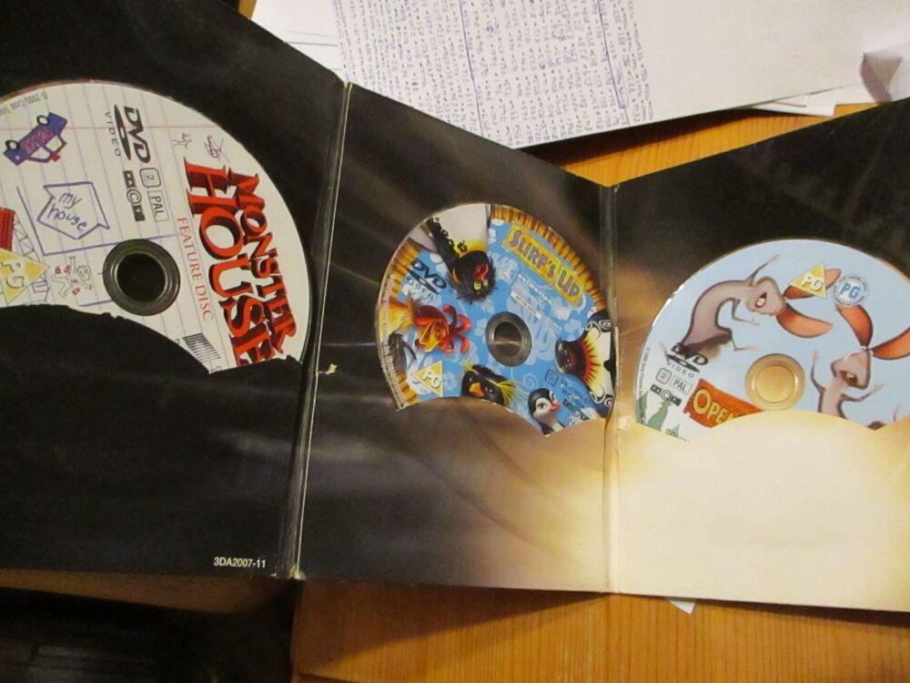 3 Film Collection - Monster House/Surf's Up/Open Season -  DVD - HSM Disc GC Card Case - Pal (S2400885)