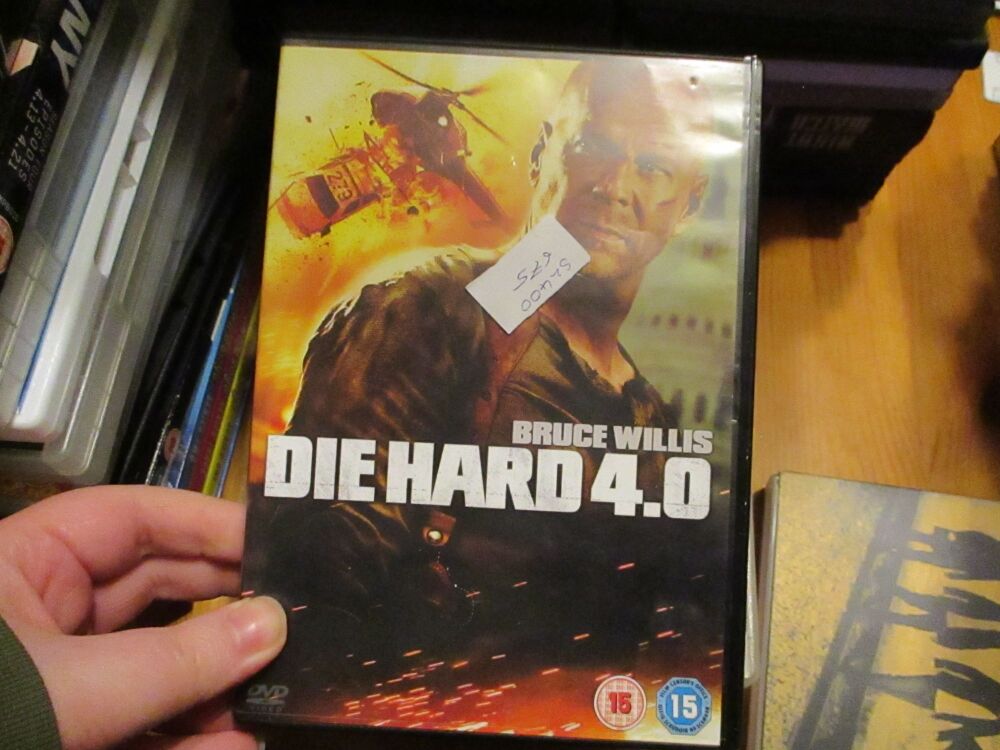 Die Hard 4.0  - DVD - FS Disc - VGC Case - Pal (S2400675)